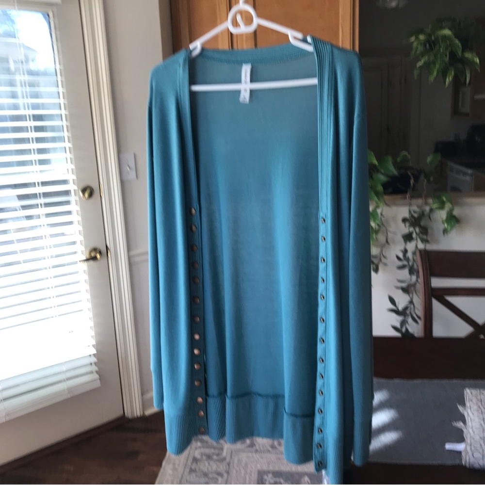 Teal Zendaya cardigan.. XL., NWOT
